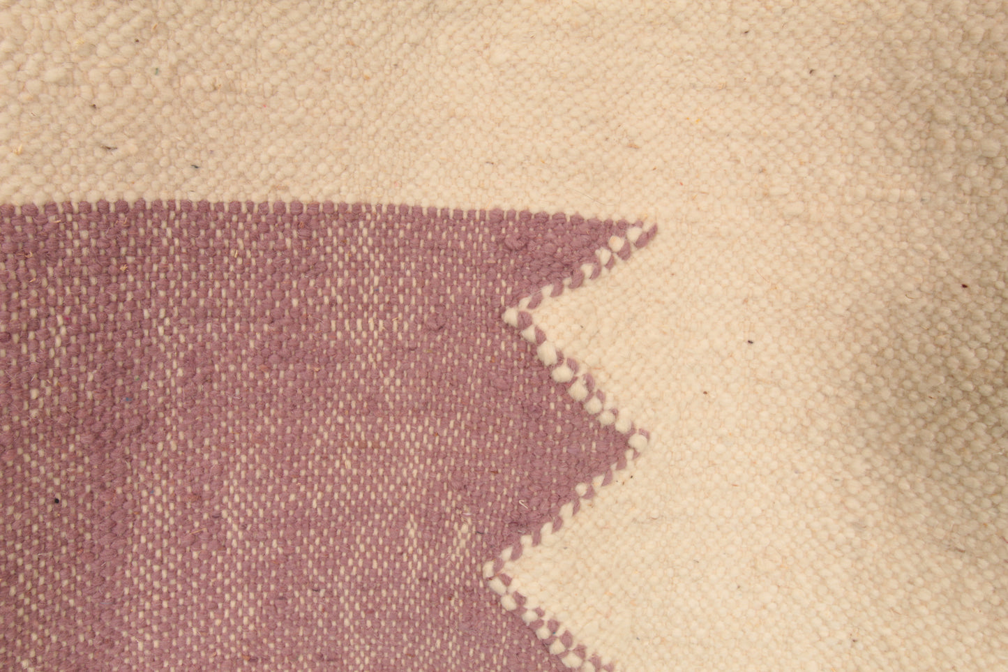 ''Mei'' small handwoven rug 170 x 110 cm